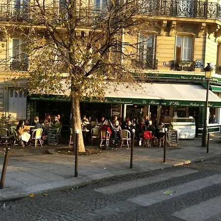 Apartament Renove Parisien En Plein Coeur De L'ile Saint-louis Juste En Face De Notre-dame ! Paryż