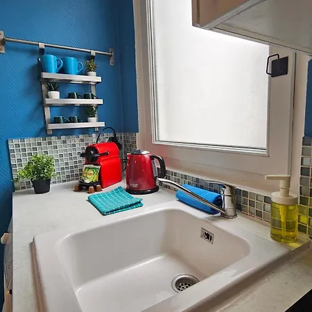 Apartament Renove Parisien En Plein Coeur De L'ile Saint-louis Juste En Face De Notre-dame ! Paryż